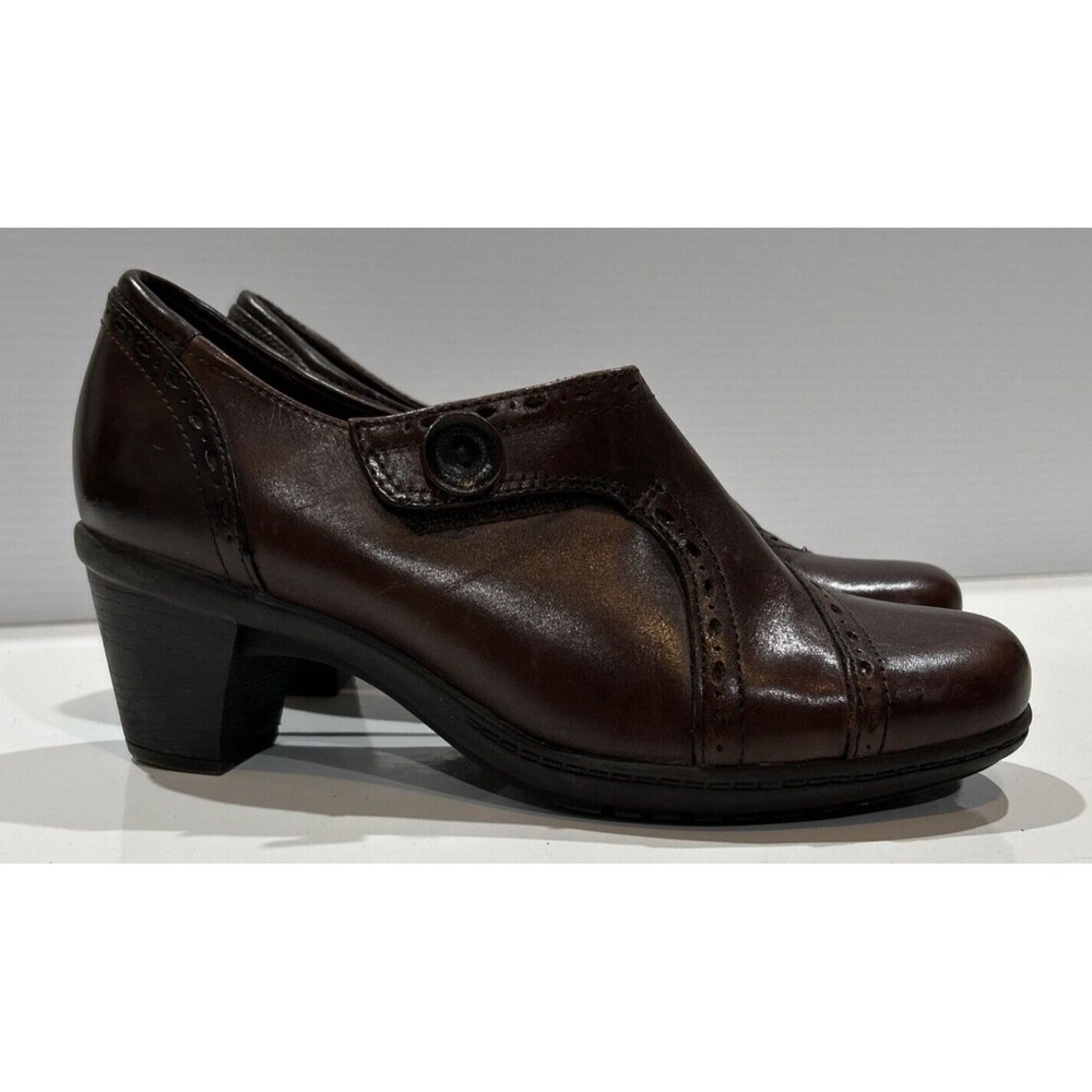 Earth Origins Marla 2 Brown Leather 8.5 M Brogue Heels Slip On Comfort Shoes